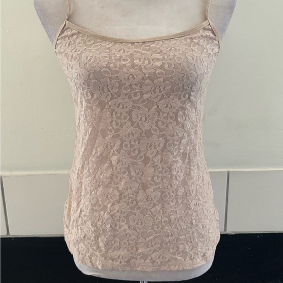 Elegant Lace Beige Tank Top - Picture 1 of 3